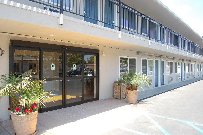 Days Inn By Wyndham Santa Maria Exterior foto